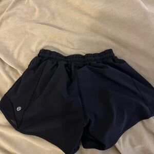 Lululemon hotty hot shorts size 2